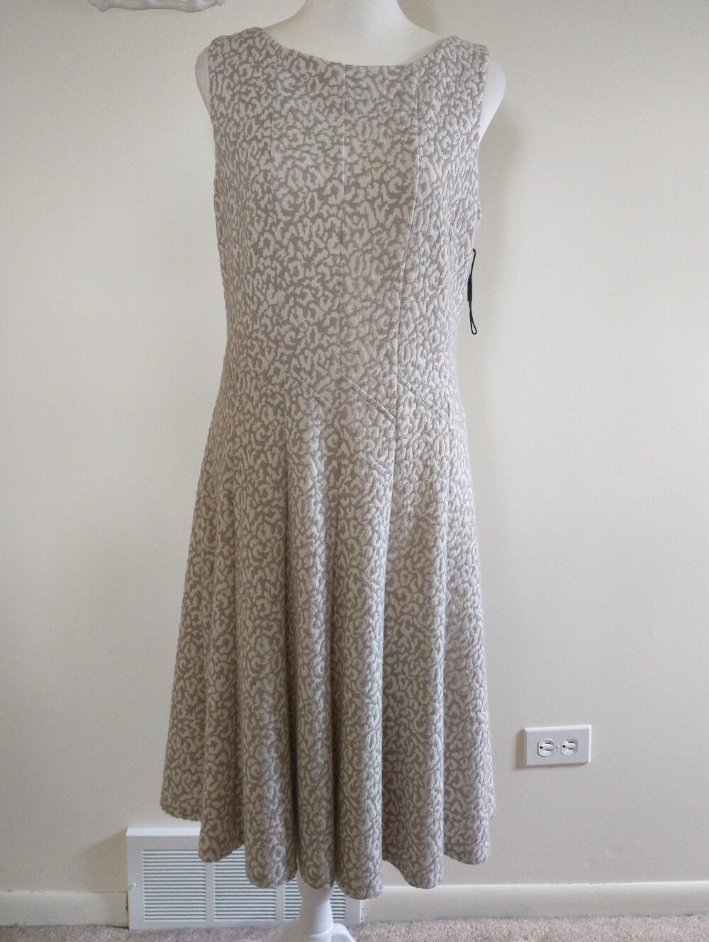 New Calvin Klein Sleeveless Beige Leopard Print Fit & Flare Dress 10